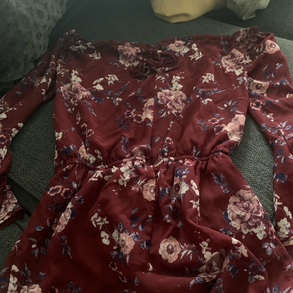Women’s size Medium rue 21 romper used like new